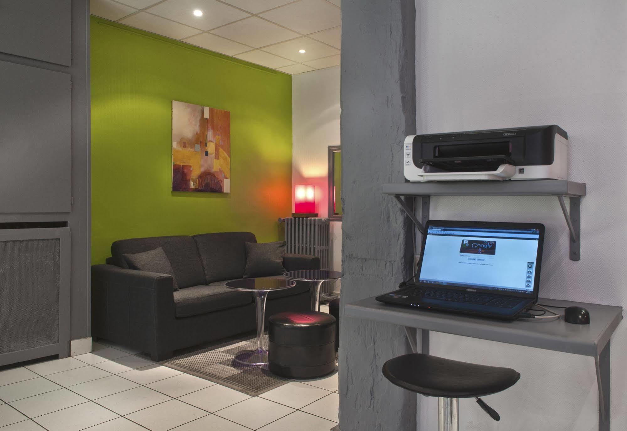 Hotel Du Commerce Paris